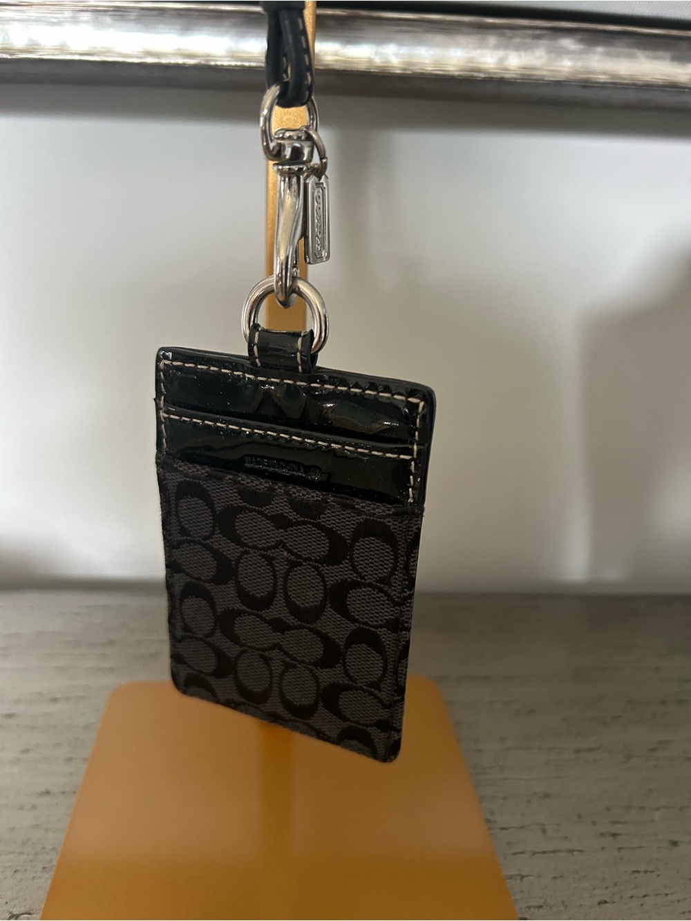 Coach Black Signature Card Holder with Lanyard NWOT UNISEX - Picture 2 of 5